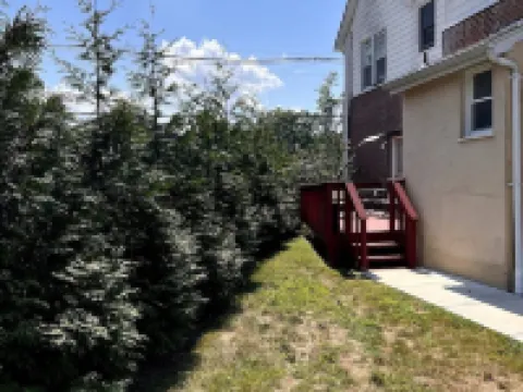 Lovely 1 bedroom apartment 李文斯頓酒店