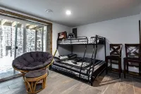 St.Germaine Secluded fully renovated home lake access, ATV snowmobile