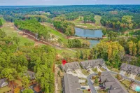 Cypress Creek Golf Retreat. Pool and Minutes from Downtown!