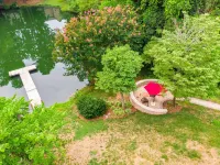 2 Bed/2 Bath with LR, DR, Kitchen, Laundry & Deck. Parties Are Not Allowed.