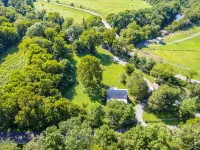 Cozy, Riverfront ENTIRE Cabin