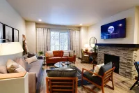 THE MCCALL HIDEAWAY - Cozy Downtown Retreat