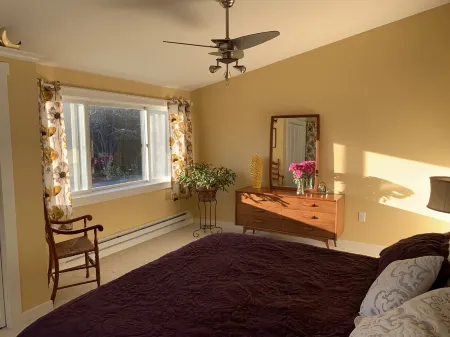 Close to everything and away from it all.