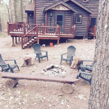 Bright cabin retreat happily situated 7 miles from Whiteface Mt