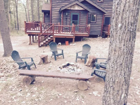 Bright cabin retreat happily situated 7 miles from Whiteface Mt