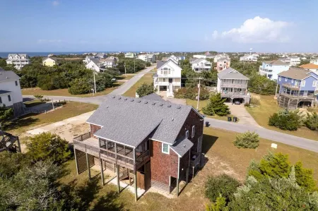 Budget Modern 1 BRM/1 bath