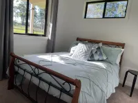 Little Kingsley farmstay, cottage on a little farm 1hr from Sydney & Wollongong