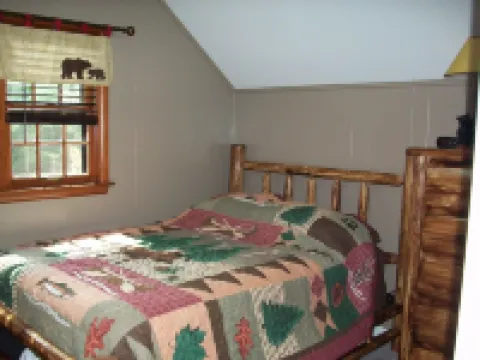 Spacious newly remodeled pet-friendly home