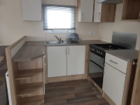 8 Berth Caravan with Spacious enclosed garden Hotel di Burnham-on-Sea