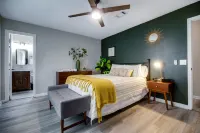 Stylish Family Friendly Bungalow, Tvs, Royal Beds