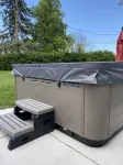Beautiful 2 Bedroom Home In SLC with Private Hot Tub!