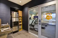 Tru by Hilton Winchester - Gym