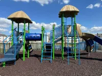 2-bedroom, 2-bath unit offers a family-friendly retreat just mins from LEGOLAND.