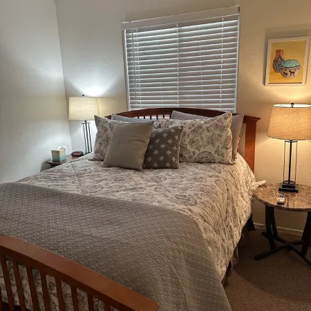 Tranquil Oasis! 3 Bdrm Home with No Fee Heated Pool- Hot Tub! Great Location!!
