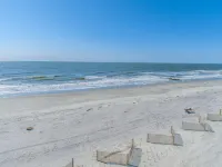 Oceanfront with 4 Oceanfront balconies!!! Hotels in Folly Beach