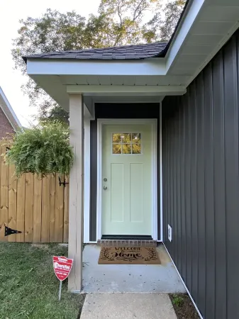 Two-Seventeen, a cozy Wetumpka home