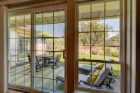 Enchanting 3 BR, minutes from Winerys, Snow Sking, exhilarating Rafting Tours.