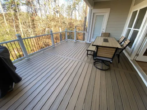 Beautiful waterfront home on a private cove in Lake Keowee w/ hot tub