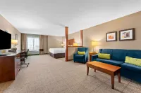 Comfort Inn & Suites Avera Southwest