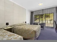 Amethyst Court Motor Lodge Hotels in Porirua