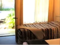 Clayton Monash Motor Inn & Serviced Apartments Hotels in Clayton