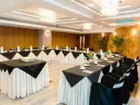 Hotel Page One Các khách sạn gần Học viện quản lý IIM