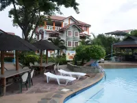 Datag Cordova Home Village - Pools