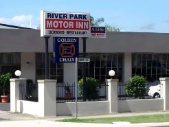 River Park Motor Inn