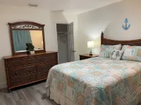 Lovely #4 Apartment “Newly Renovated” Near Lake Okeechobee and Marina