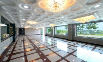 Samcheok Yonghwa Hotel