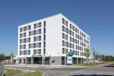 Holiday Inn Express Krefeld - Dusseldorf Các khách sạn gần Freie Volksmission Krefeld