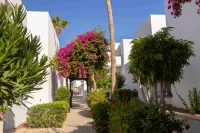 Kapetanios Aqua Resort Hotels in Coral Bay
