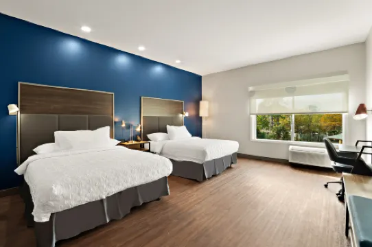 桑蒂希爾頓特魯飯店