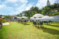 La Nicholas Dei Da Kine Resort Các khách sạn ở 