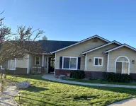 Comfy Central Coast Retreat w/Views Hotels near Lopez Lake Recreation Area