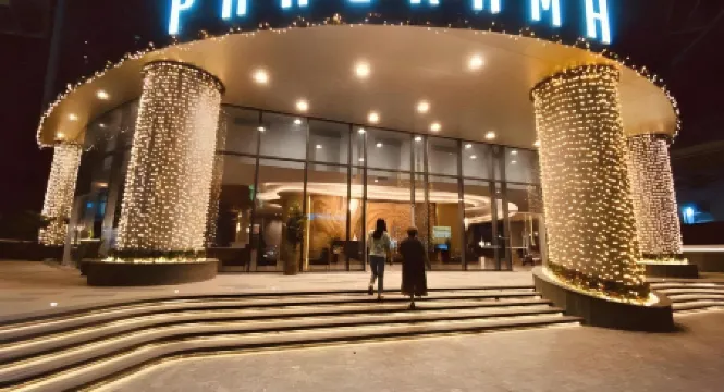 Wise Stay Panorama Condotel Отели рядом с достопримечательностью «Университет Тон Дук Тханг - кампус Нячанг»