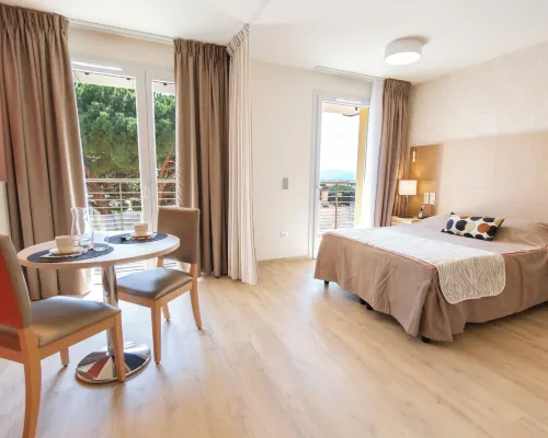 Zenao Fréjus Hotels in Fréjus