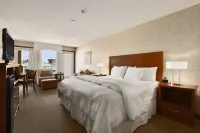 Days Inn & Suites by Wyndham Brandon Hotels in Brandon