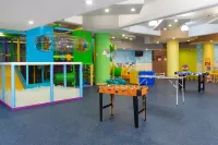 德爾帕爾馬別墅火烈鳥海灘Spa度假飯店 - 親子