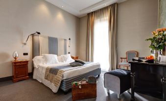 Alpi Hotel