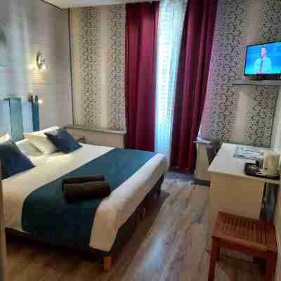 Hôtel le centre Rooms