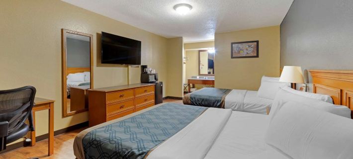 Econo Lodge Hotels in Mayes County