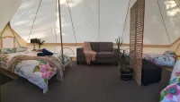 Zeehan Bush Camp Hotels in Zeehan