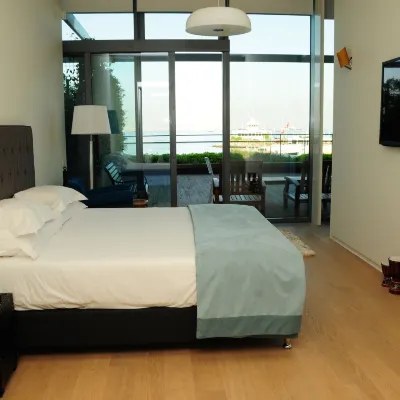 Ataköy Marina Park Hotel Residence アタコイ・マリーナ周辺のホテル
