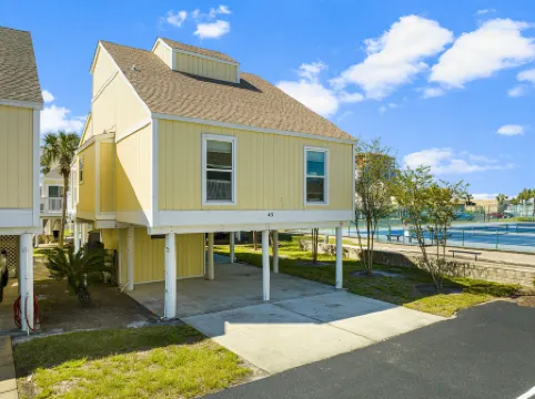 Sandpiper Cove by Panhandle Getaways