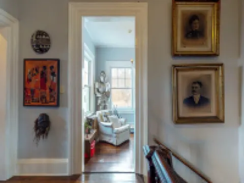 Gardner Farm Inn Hotels in Troy