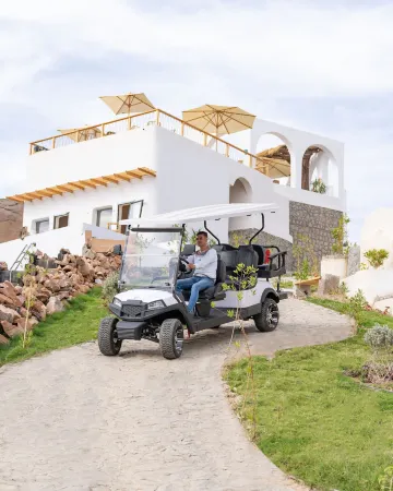 Benben by Dhara Hotels - Adults Only Отели рядом с достопримечательностью «Agha Khan Mausoleum»