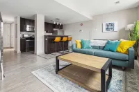 Modern Downtown Apartment