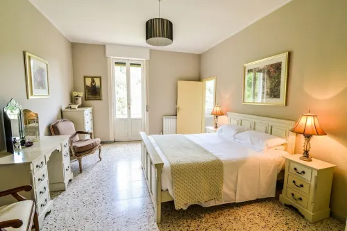 3 Bed 4 Bath Private Villa, Heated Pool, Spa, Firepit, Bbqs, Pizza Oven, Garden