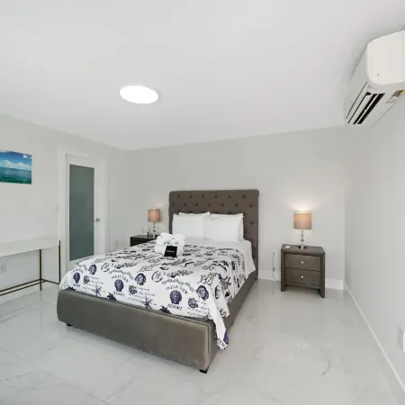 Dania Beach Unit 1 by PMI Отели рядом с достопримечательностью «FLL Airport Flight Landing View Point»